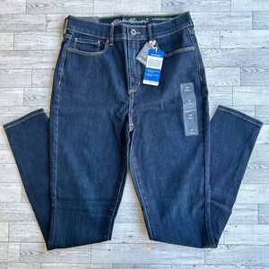 Brand new Eddie Bauer skinny jeans